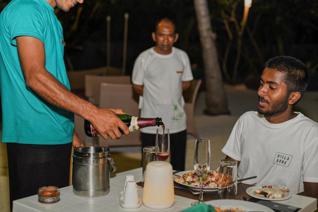 Tropical Village Fehendhoo Exterior photo